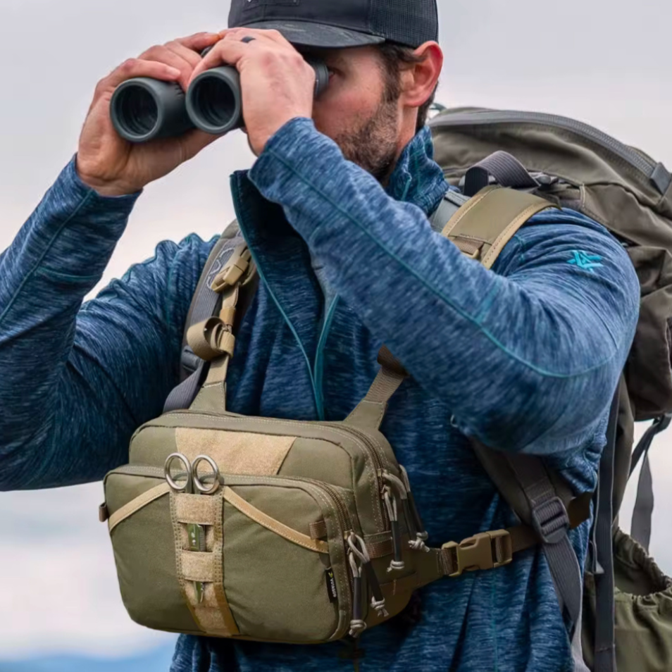 Fisker 6 - Robust 6L Brysttaske til fiskeri eller lignende  i. 500D Nylon, YKK &  UTX Duraflex