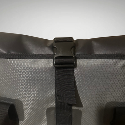 Taskens spænde – robust og justerbar